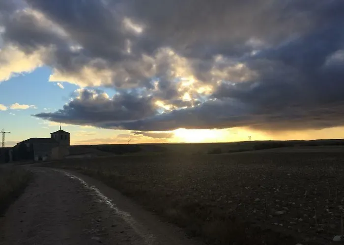 El Carro Del Abuelo Villovela de Pirón
